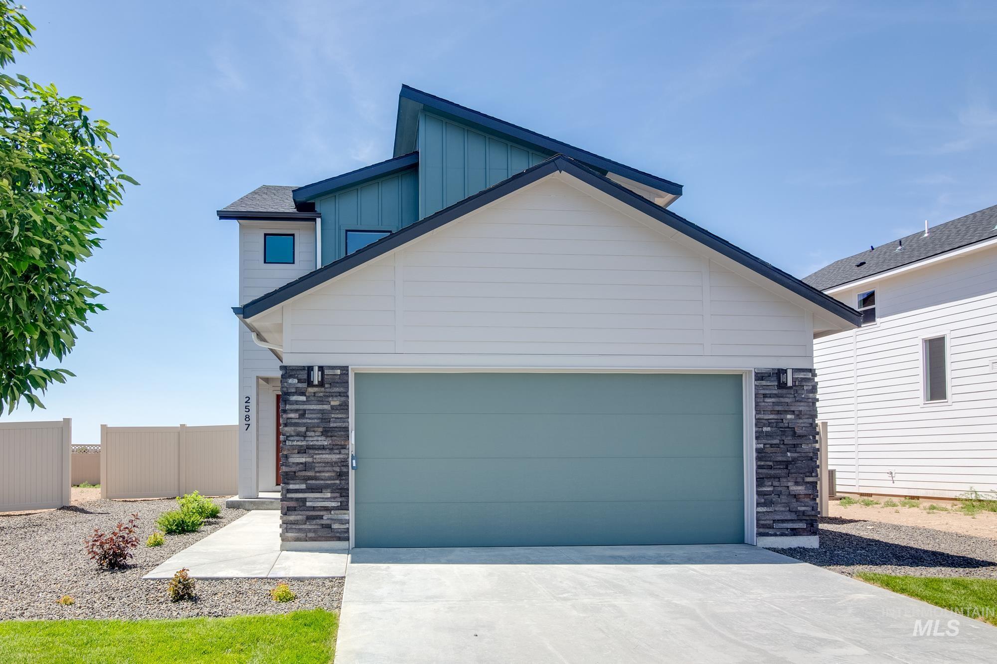 2587 E Whisper Wind Dr, Kuna, Idaho image 1