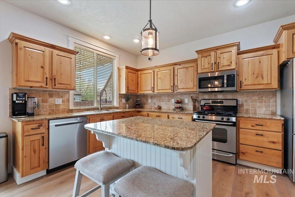 Photo of 3344 N N Campton Way, Boise, ID 83713 (MLS # 98980340)