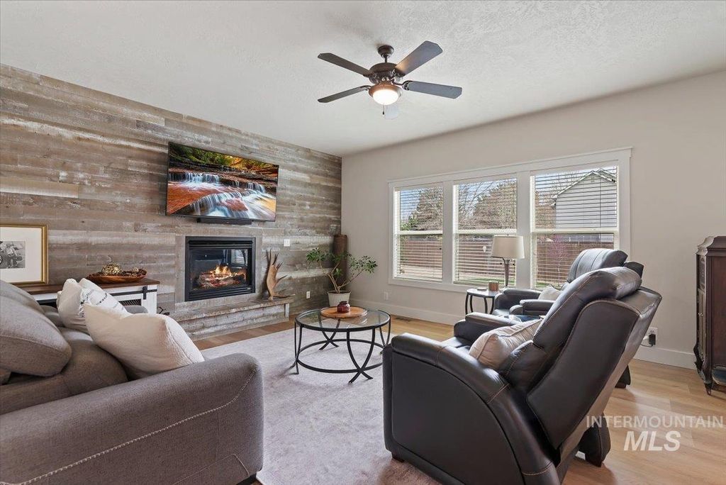 Photo of 3344 N N Campton Way, Boise, ID 83713 (MLS # 98980340)