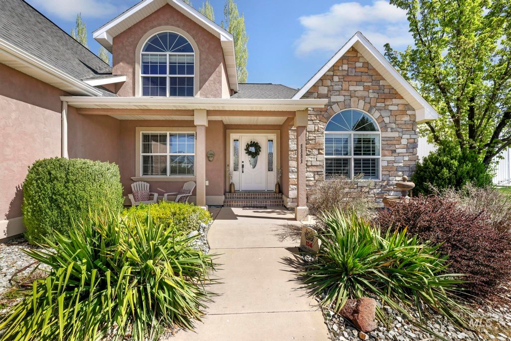 Photo of 1111 Cole St, Kimberly, ID 83341 (MLS # 98981671)