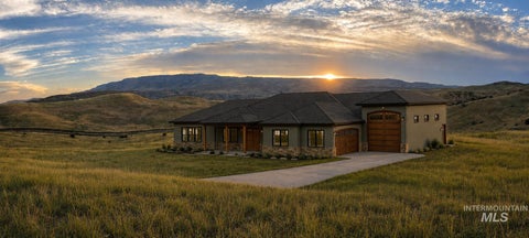Photo of 11000 Grassy Ridge Ln, Sweet, ID 83670 (MLS # 98998297)