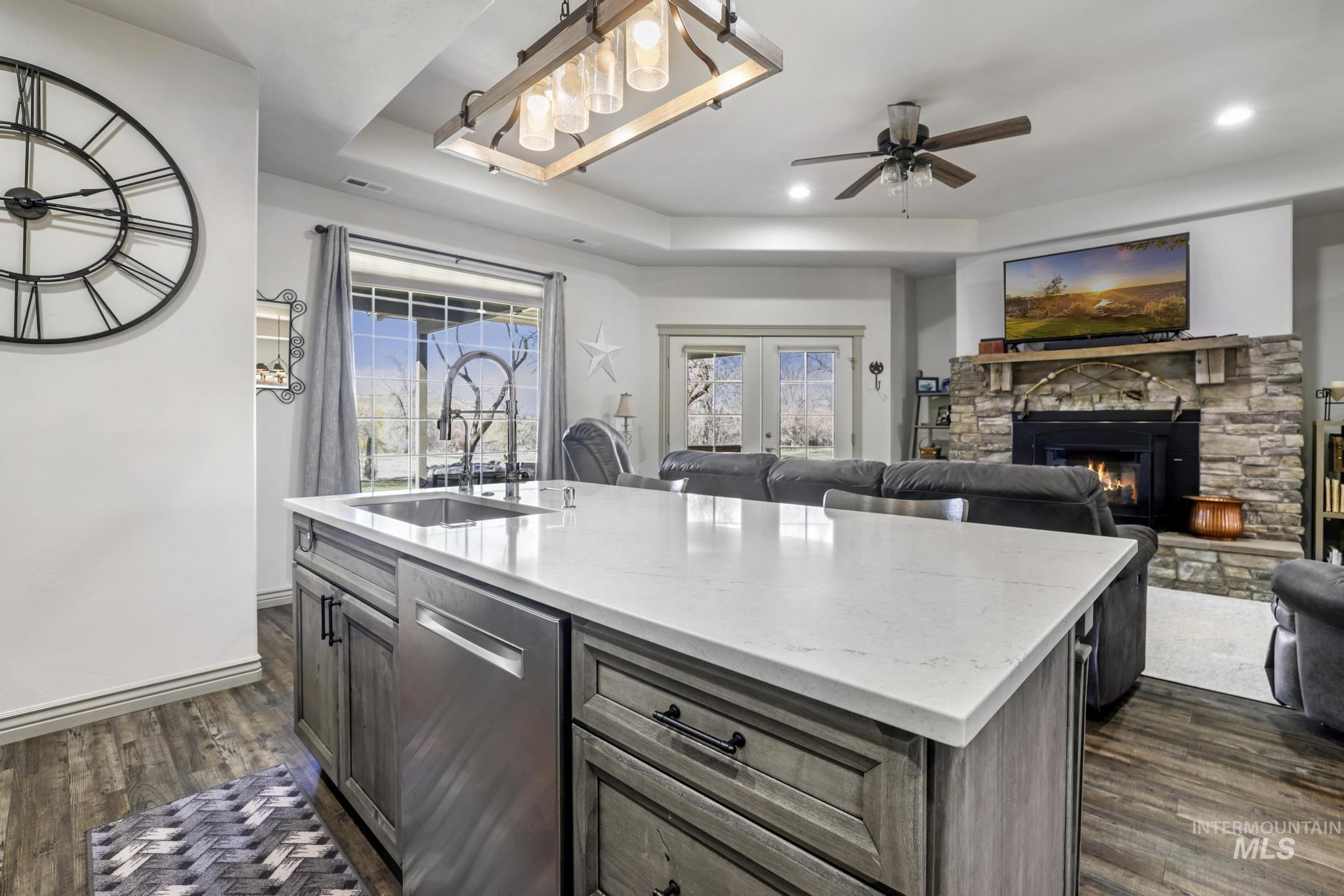 Buhl, Idaho 83316, United States, 3 Bedrooms Bedrooms, ,2 BathroomsBathrooms,Residential,Active,83544