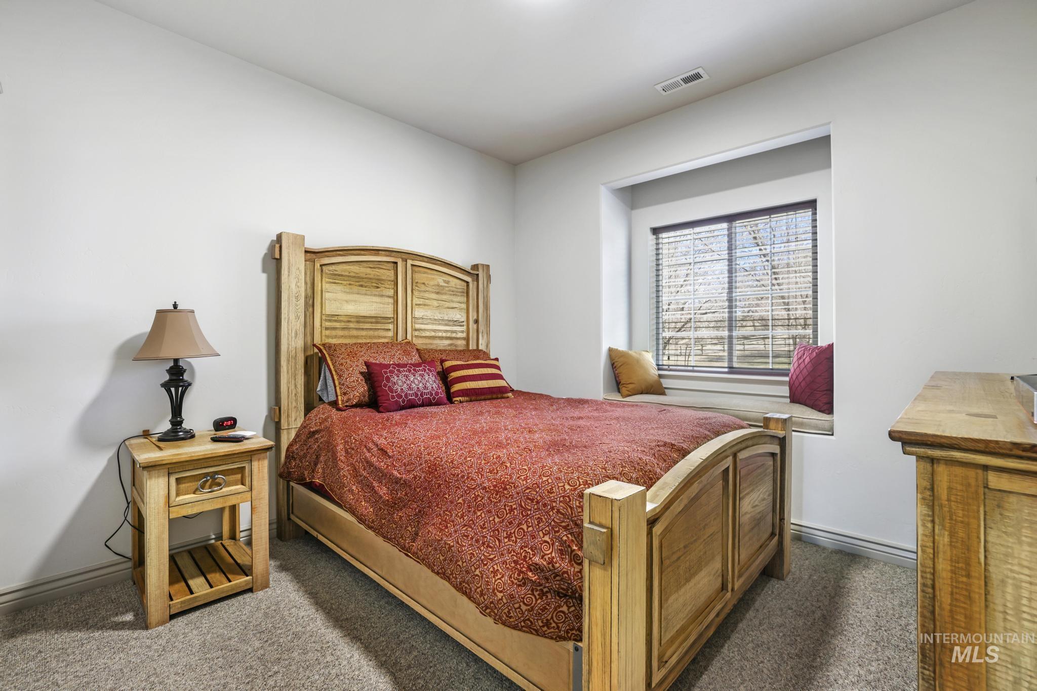 Buhl, Idaho 83316, United States, 3 Bedrooms Bedrooms, ,2 BathroomsBathrooms,Residential,Active,83544