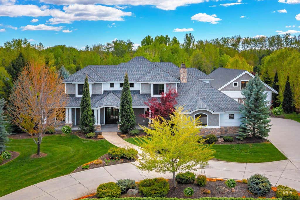 Photo of 2230 N Vizcaya Way, Eagle, ID 83616 (MLS # 98989538)