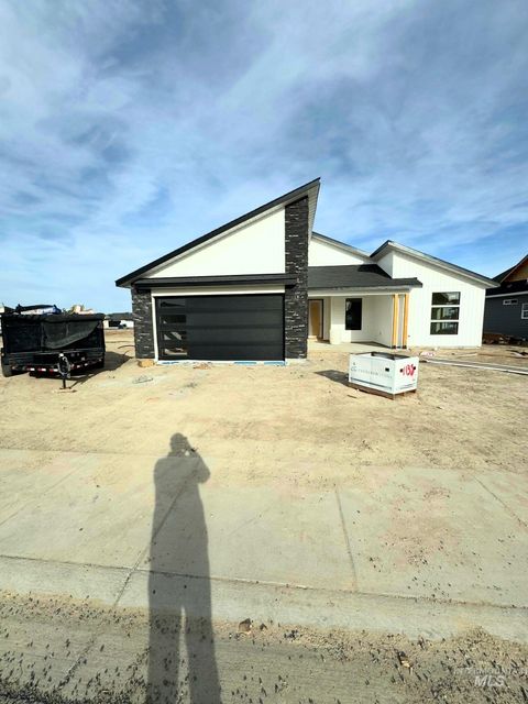 1138 Crestview Dr Twin Falls ID 83301