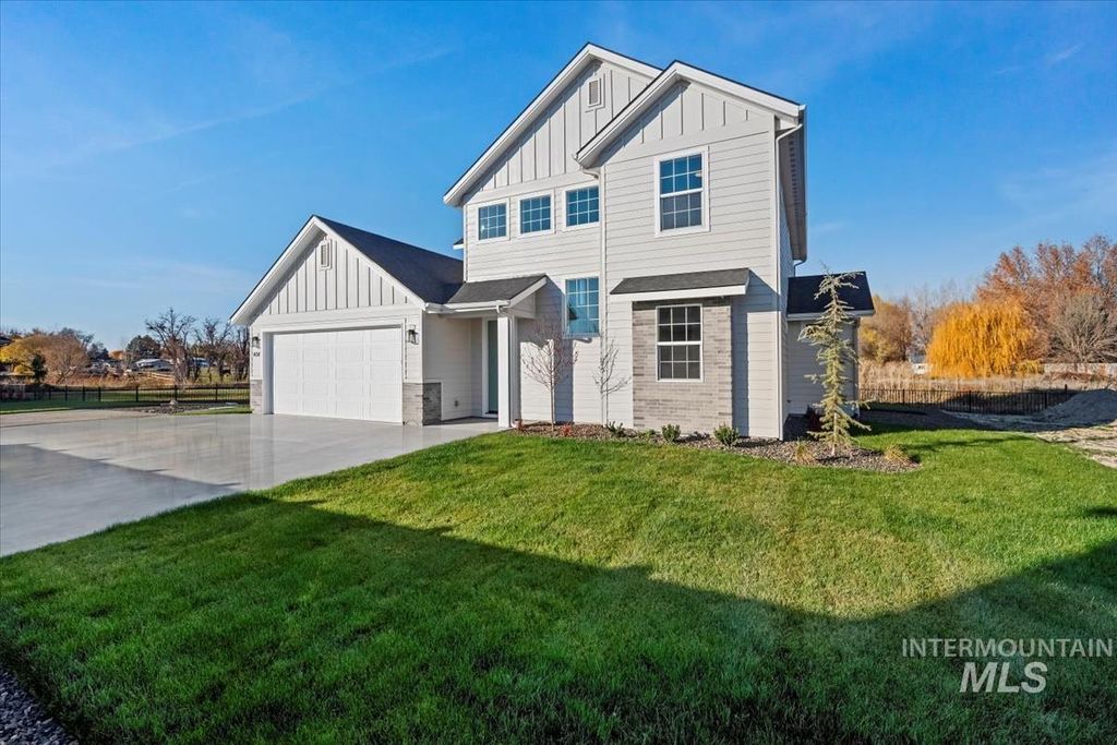 Photo of 404 Hidden Mill Ct, Middleton, ID 83644 (MLS # 98968363)