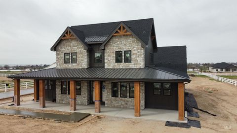 Photo of 24921 Belgian Way, Middleton, ID 83644 (MLS # 98979163)