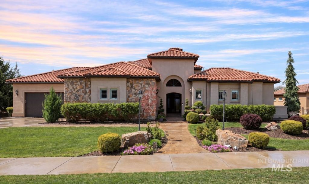 Photo of 1387 N Colline Bello Way, Eagle, ID 83616 (MLS # 98981434)