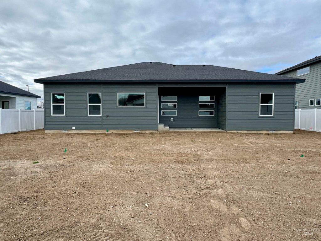 Photo of 1316 K Street, Rupert, ID 83350 (MLS # 98972701)