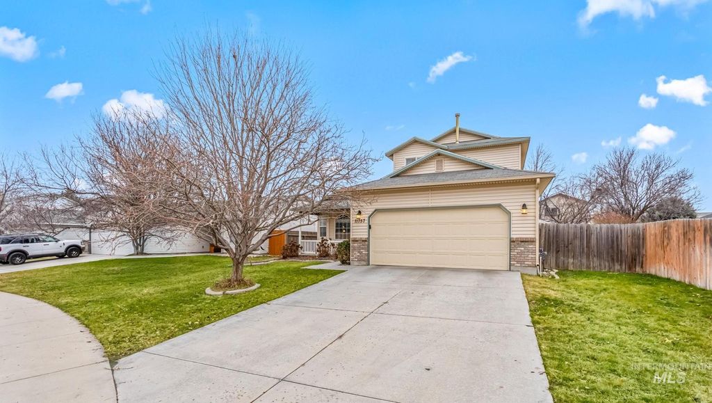 Photo of 11757 W Mount Hood Ave, Nampa, ID 83651 (MLS # 98974245)