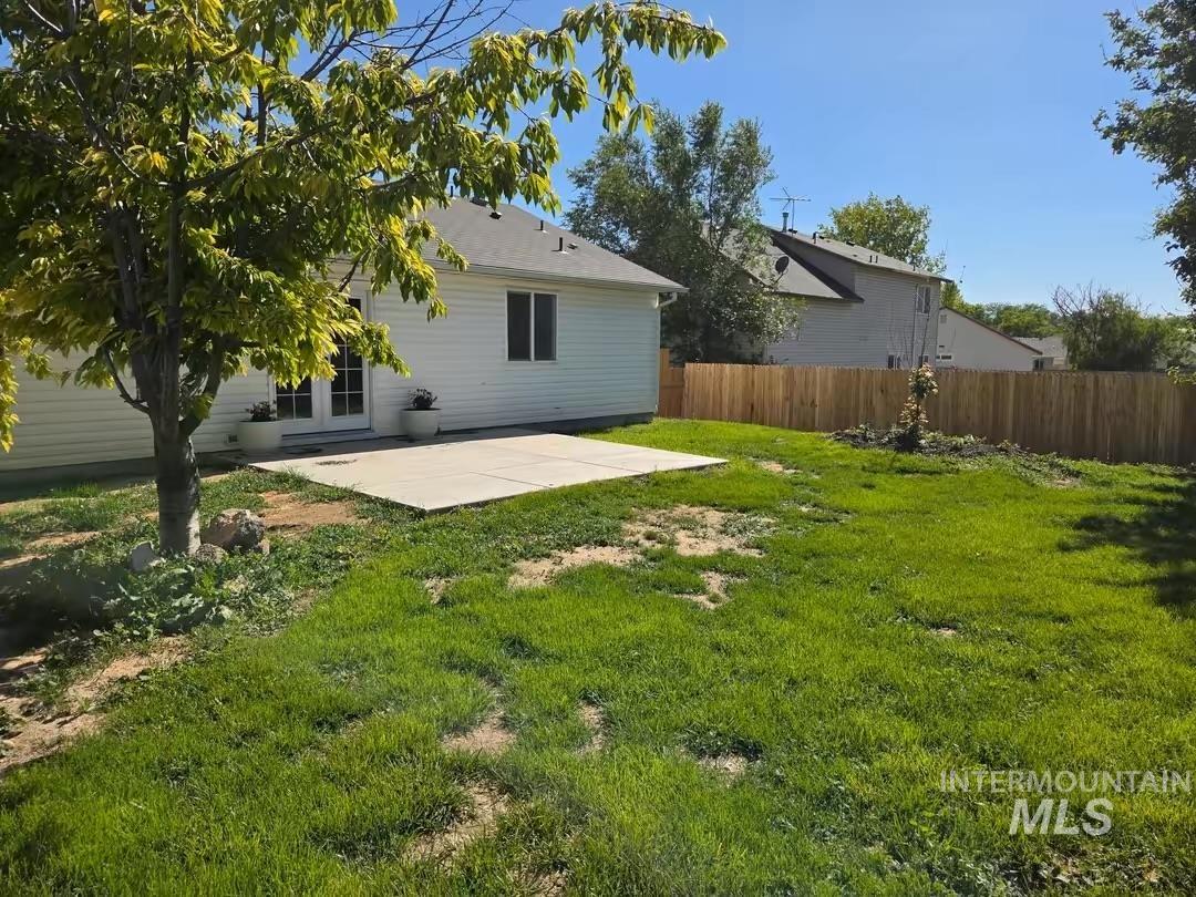 606 E Dooley Lane