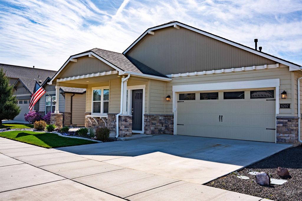 Photo of 6207 W Mattawa Dr, Meridian, ID 83646 (MLS # 98980797)