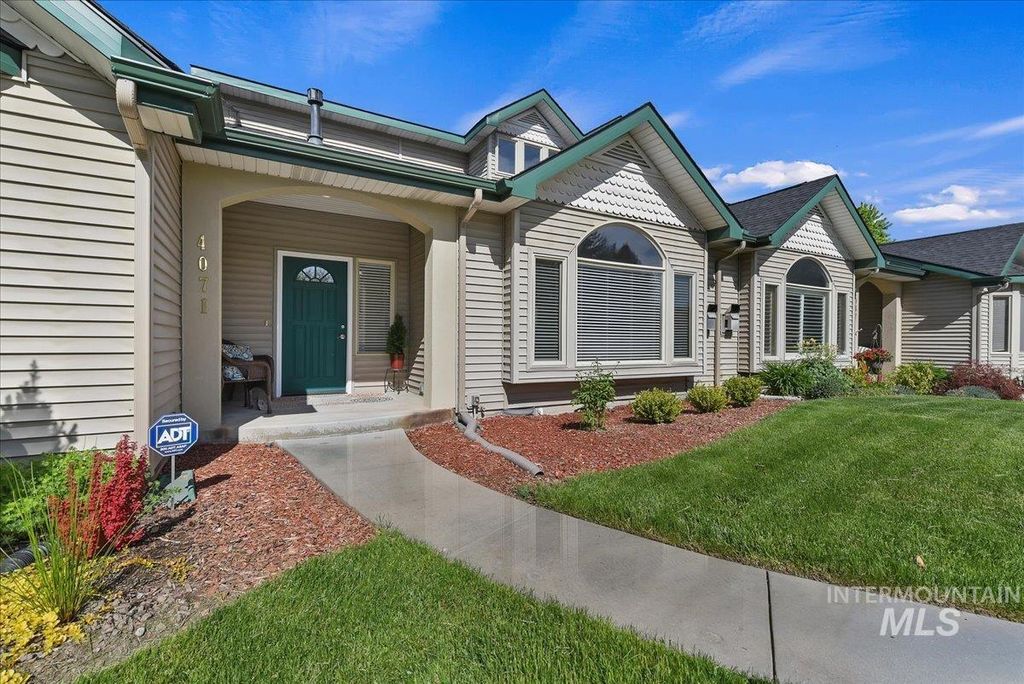 Photo of 4071 N Bayou Lane, Boise, ID 83703 (MLS # 98985538)