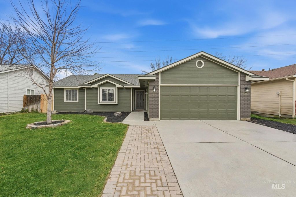 Photo of 4248 S Trailridge Ave, Boise, ID 83716 (MLS # 98976615)