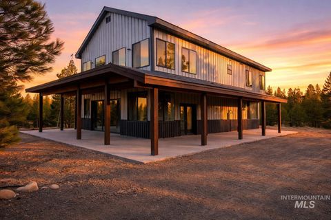 Photo of 222 Buckcamp Lane, McCall, ID 83638 (MLS # 98987546)