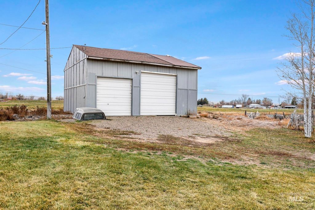 Photo of 123 E 400 S, Jerome, ID 83338 (MLS # 98969879)