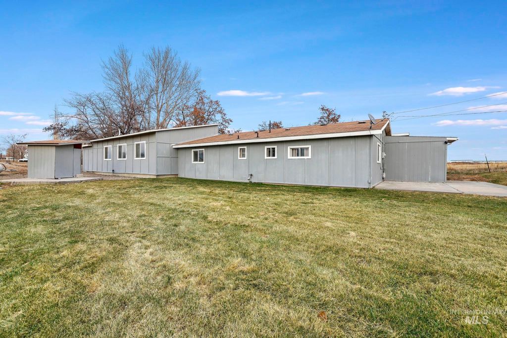 Photo of 123 E 400 S, Jerome, ID 83338 (MLS # 98969879)