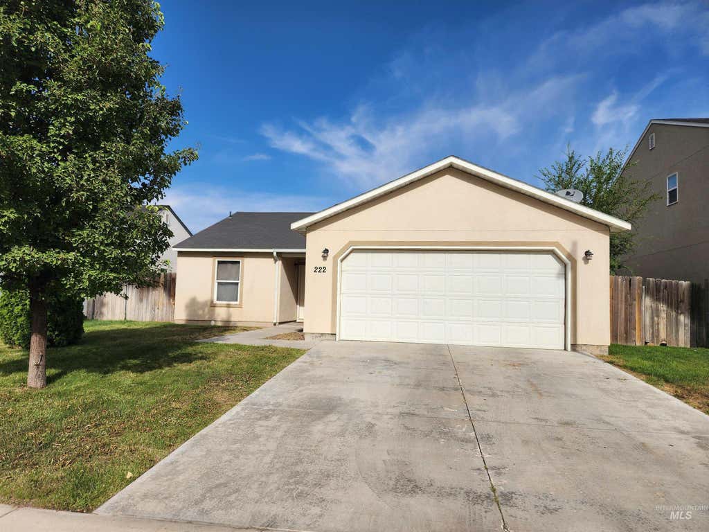 Photo of 222 Middlepark Way, Caldwell, ID 83605 (MLS # 98998851)
