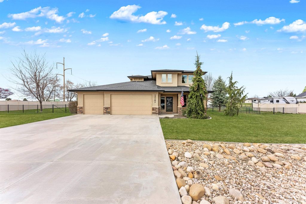 Photo of 12182 W Precept Ln, Kuna, ID 83634 (MLS # 98979885)