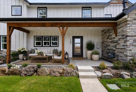 Photo of 142 N Edgewood Ln, Eagle, ID 83616 (MLS # 98988143)