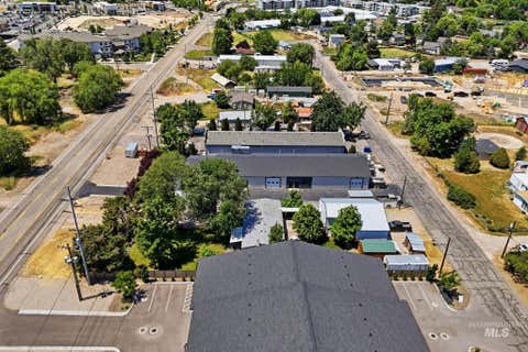 Photo of 2152 E State Street, Eagle, ID 83616 (MLS # 98997165)