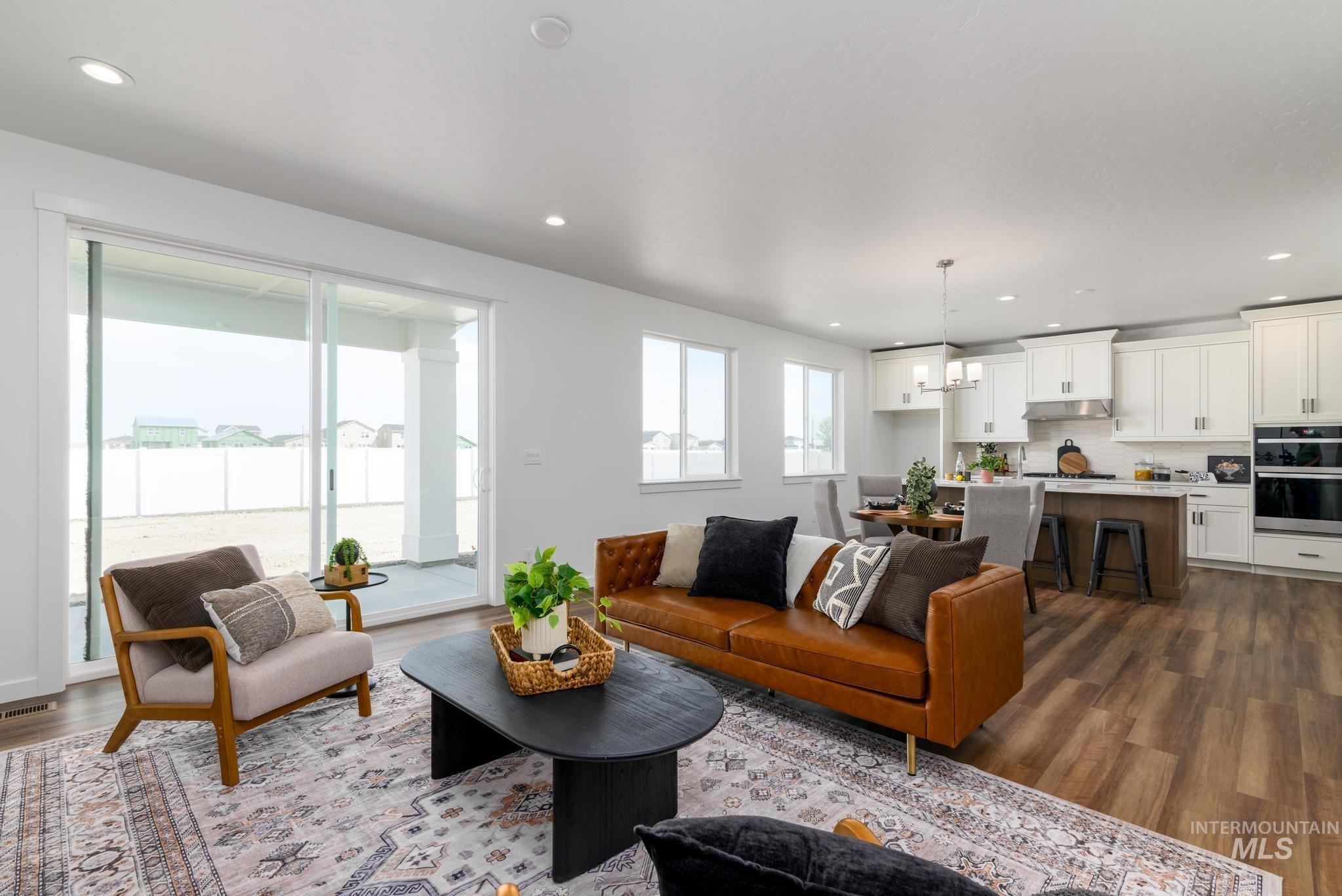 6049 W Snow Currant St