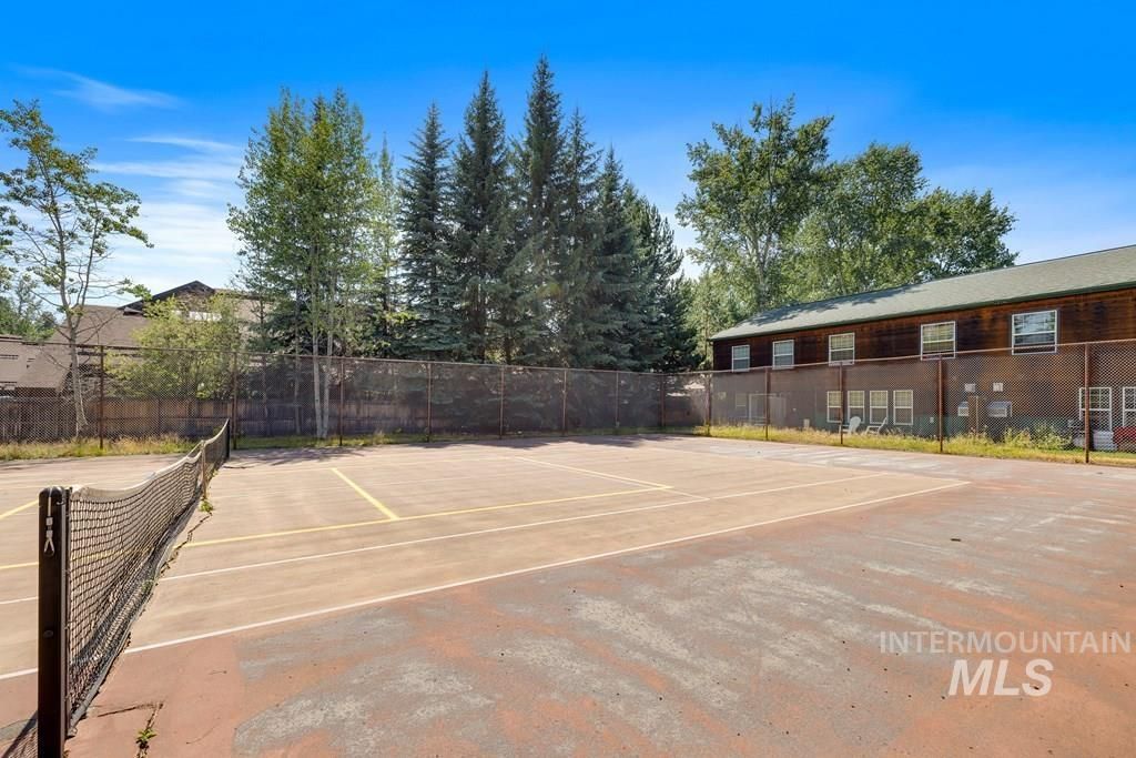 Photo of 1640 Davis Avenue #5, McCall, ID 83638 (MLS # 98985426)