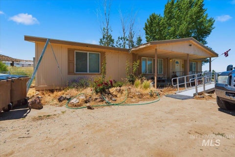 Photo of 9735 Bill Burns Rd, Emmett, ID 83617 (MLS # 98991383)