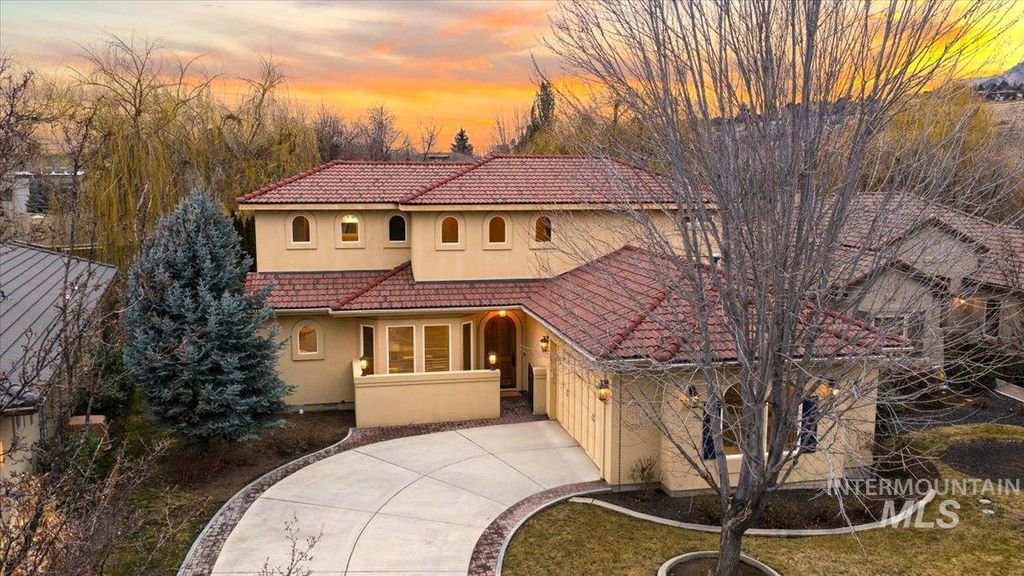 Photo of 3071 S Abigail Way, Boise, ID 83706 (MLS # 98975016)