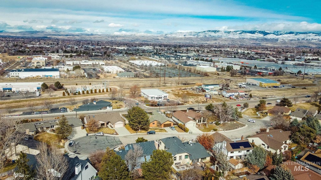 Photo of 9401 W Stonehill Ct, Boise, ID 83709 (MLS # 99001647)