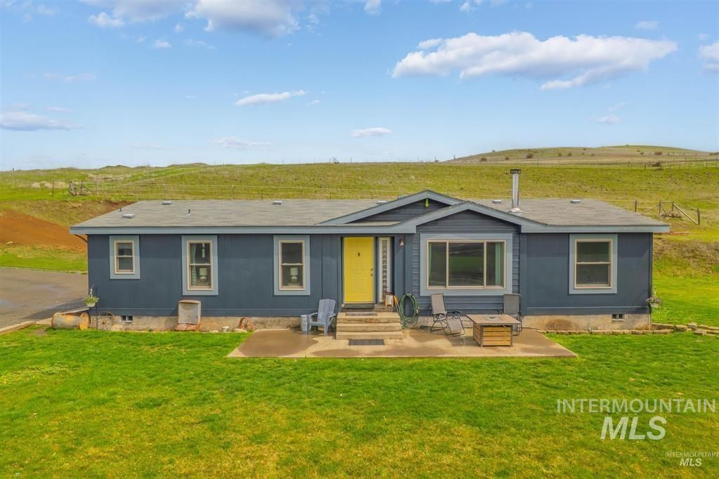 Photo of 31831 Lonesome Hollow Ln, Lapwai, ID 83540 (MLS # 98972035)