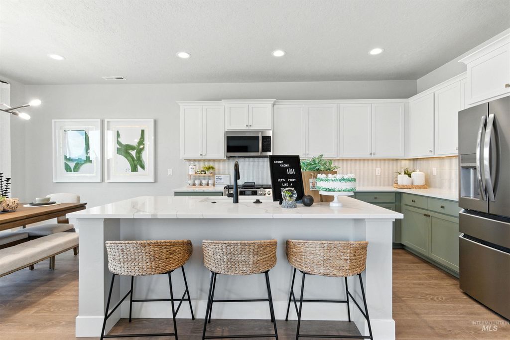 Photo of 5520 W Lost Rapids St, Meridian, ID 83646 (MLS # 98982063)