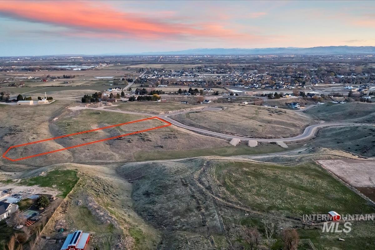 8122 Quail Hollow Dr