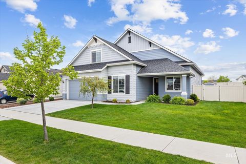 Photo of 4888 N Predo Ave, Meridian, ID 83646 (MLS # 98983867)