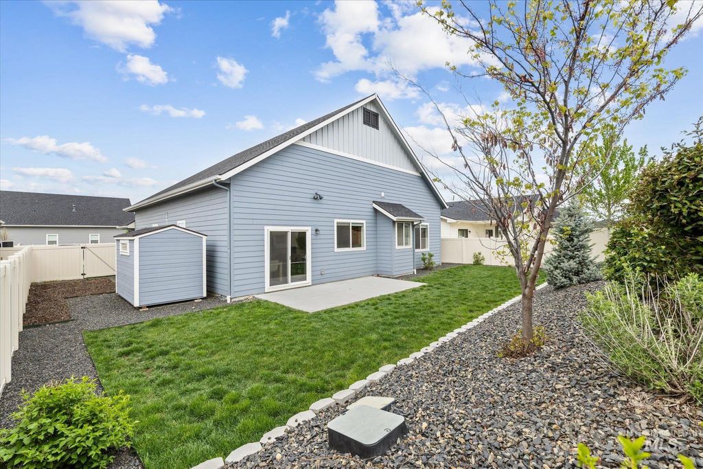 Photo of 4888 N Predo Ave, Meridian, ID 83646 (MLS # 98983867)