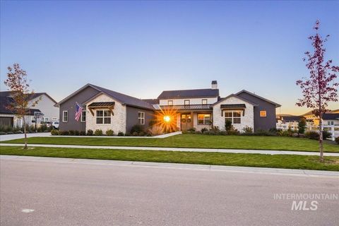 14437 N Woodpecker Avenue Boise ID 83714