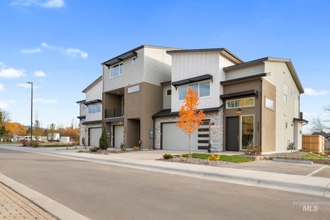 Photo of 5264 N River Water Ln, Garden City, ID 83714 (MLS # 98972619)