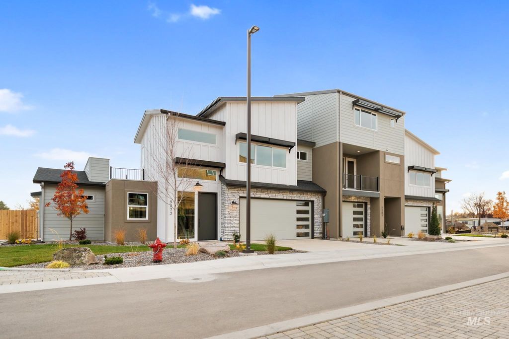 Photo of 5264 N River Water Ln, Garden City, ID 83714 (MLS # 98972619)