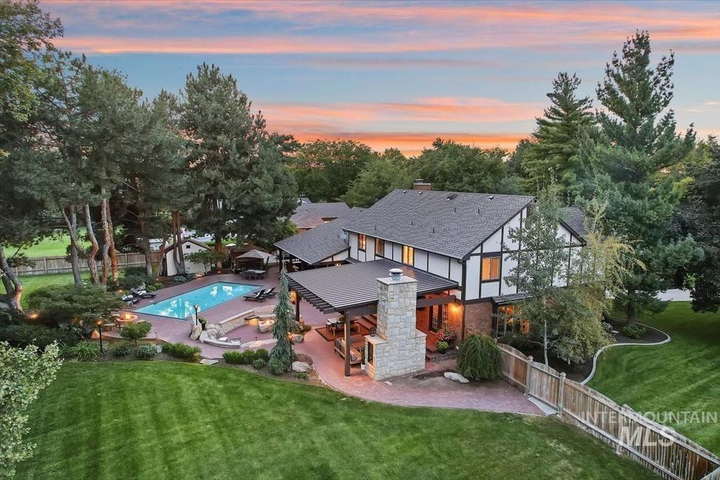 Photo of 12445 W Ginger Creek, Boise, ID 83713 (MLS # 98977867)