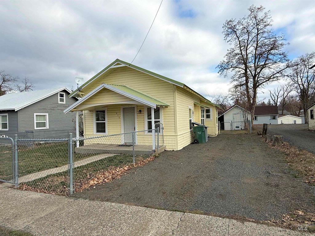 Photo of 415 N State St, Grangeville, ID 83530 (MLS # 98972660)