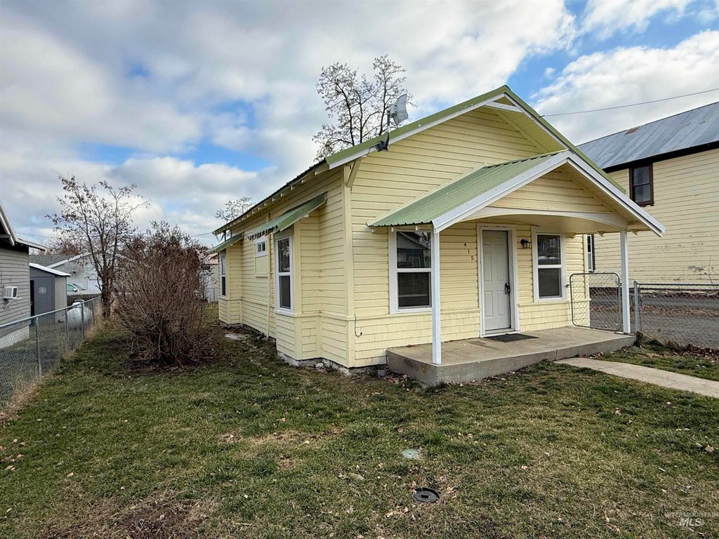 Photo of 415 N State St, Grangeville, ID 83530 (MLS # 98972660)