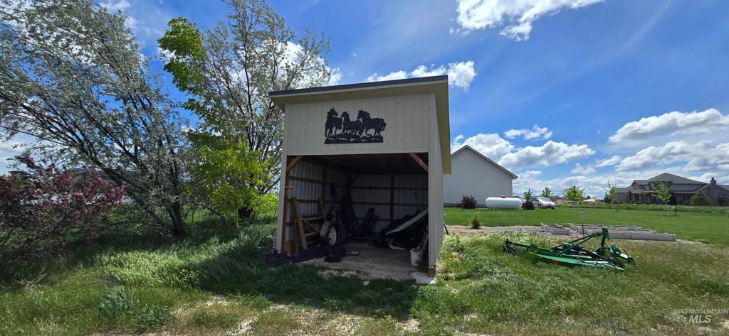 Photo of 2531 3769 N, Twin Falls, ID 83301 (MLS # 98963258)