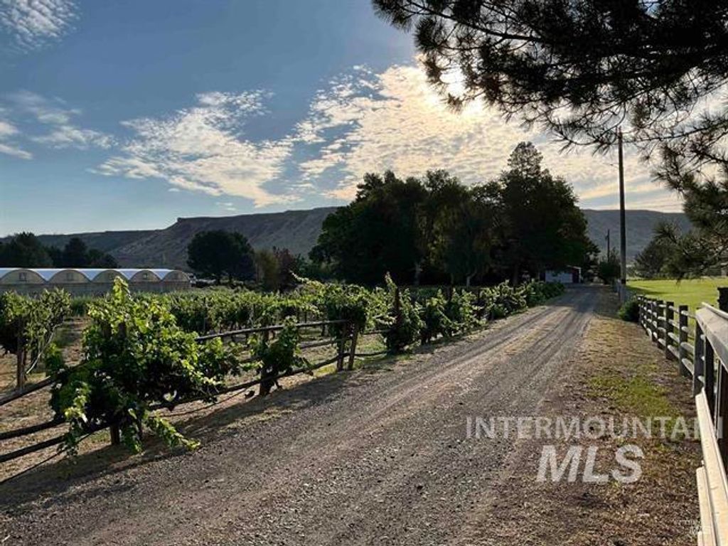 Photo of 4778 River Road, Buhl, ID 83316 (MLS # 98988360)
