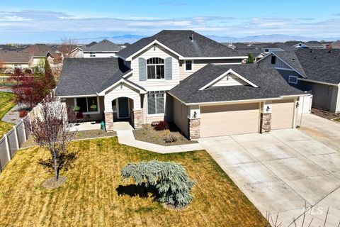 Photo of 886 E Bay Owl Dr, Kuna, ID 83634 (MLS # 98978024)