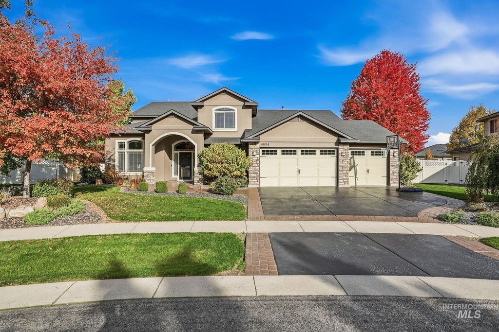 Photo of 4694 N Abruzzo Ave, Meridian, ID 83646 (MLS # 98969353)