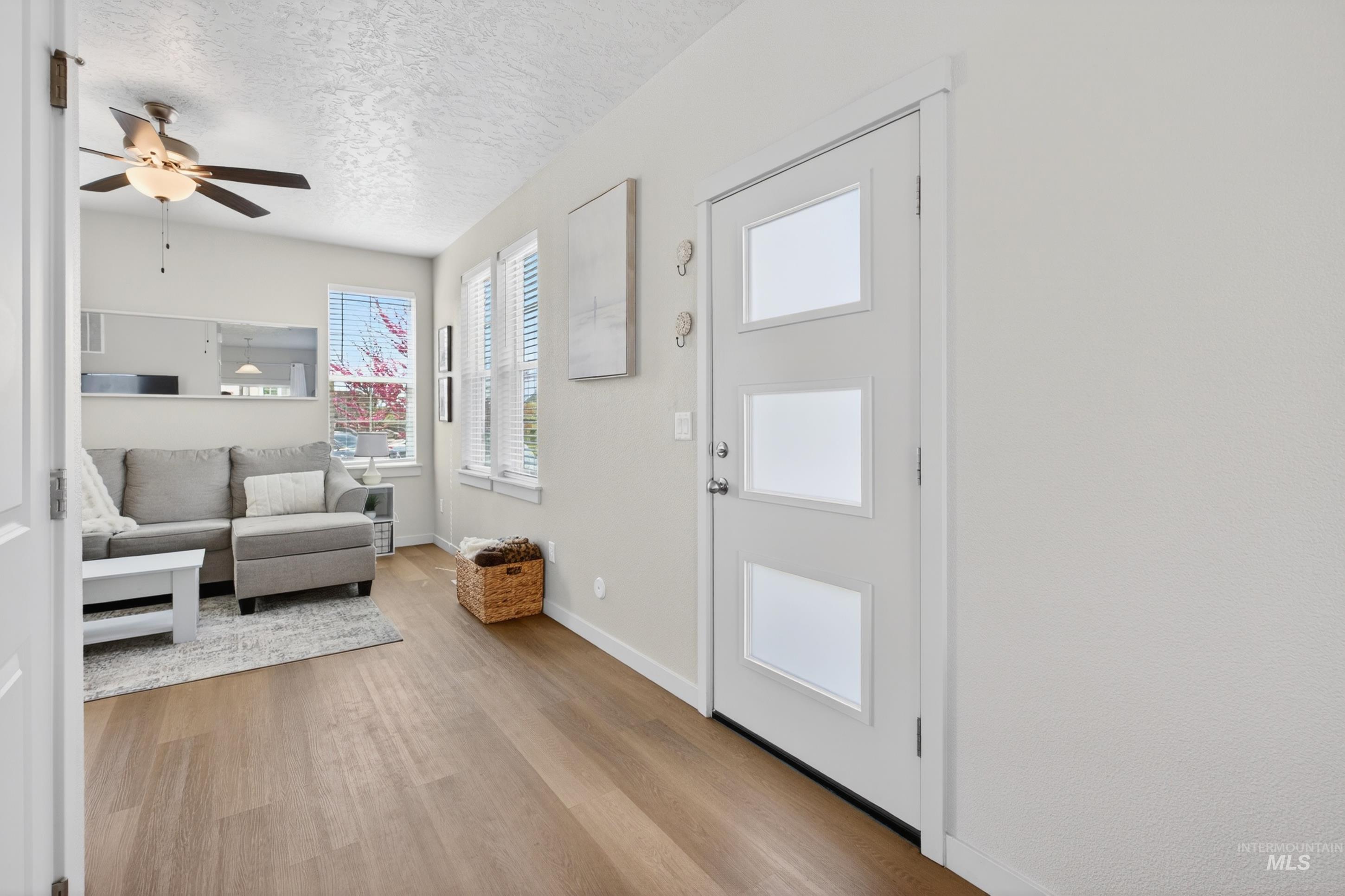 10698 W Springgold Ln.