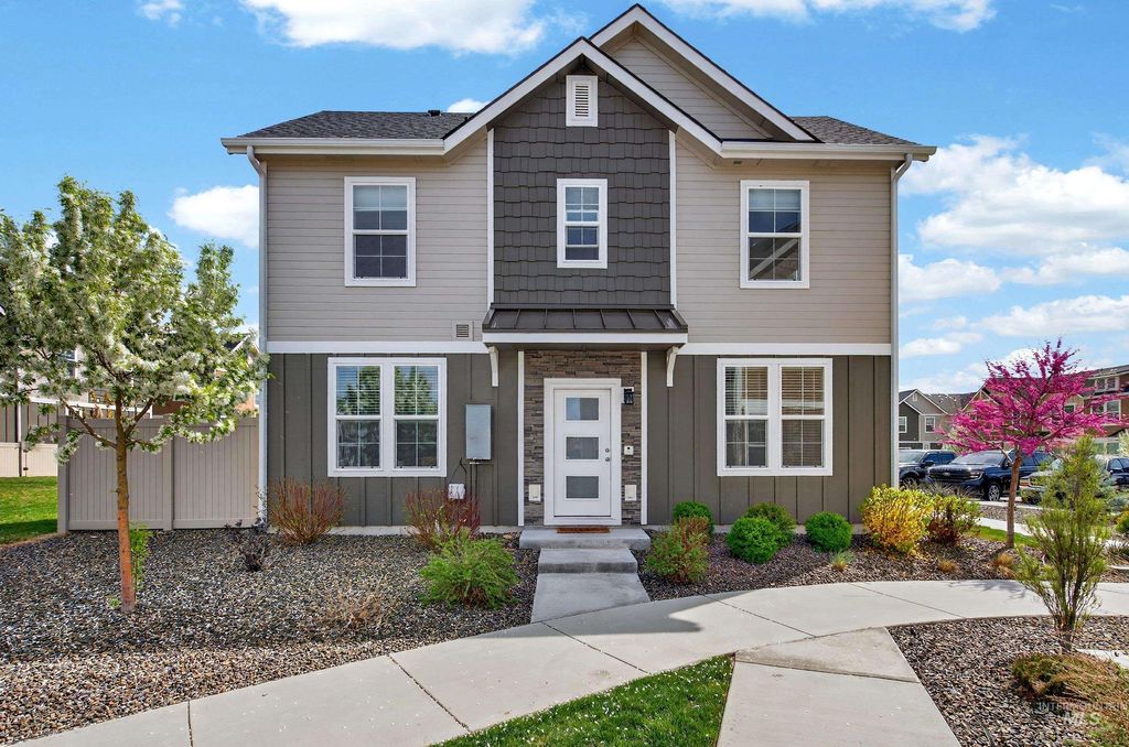Photo of 10698 W Springgold Ln, Boise, ID 83709 (MLS # 98981146)