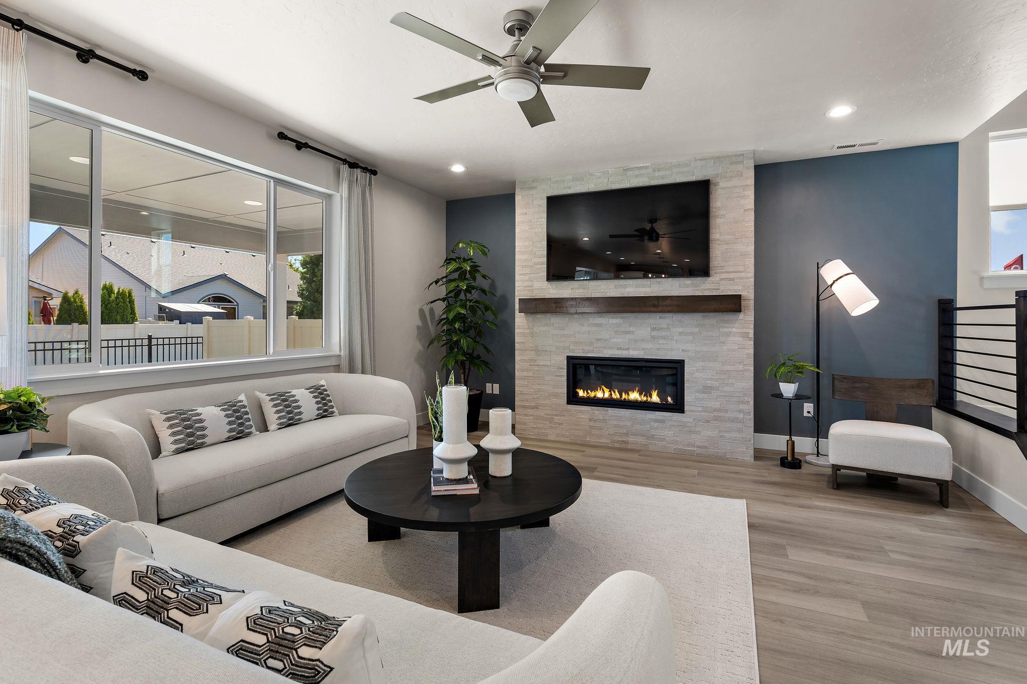 2315 N Silver Wolf Pl