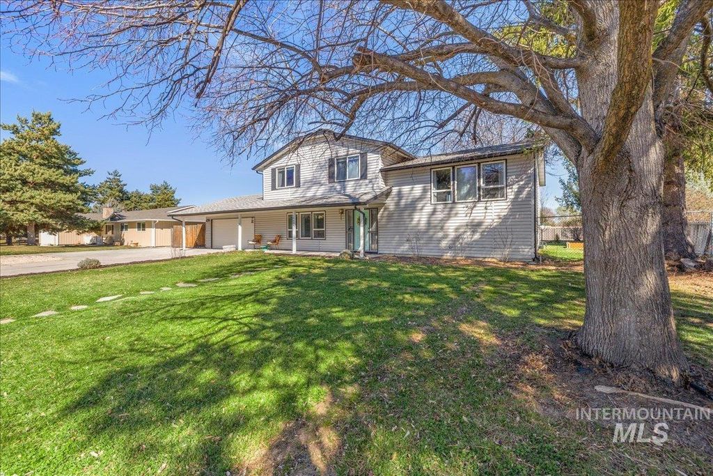 Photo of 10438 W Hollandale Dr, Boise, ID 83709 (MLS # 98978697)