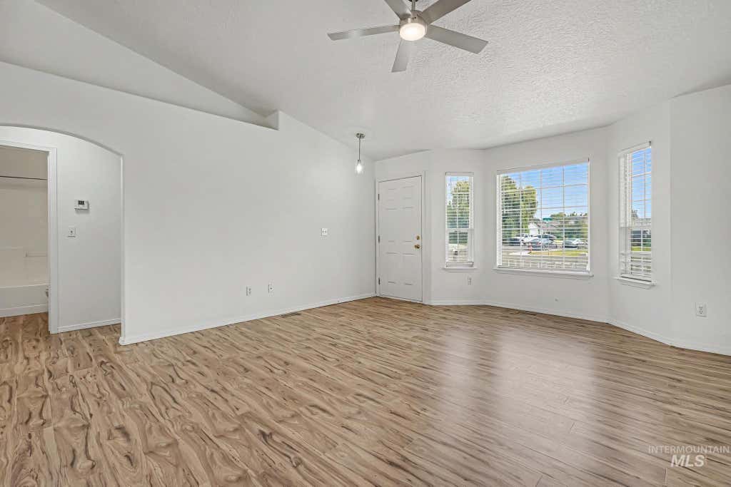 Photo of 4702 Layton AVE, Caldwell, ID 83607 (MLS # 98997292)